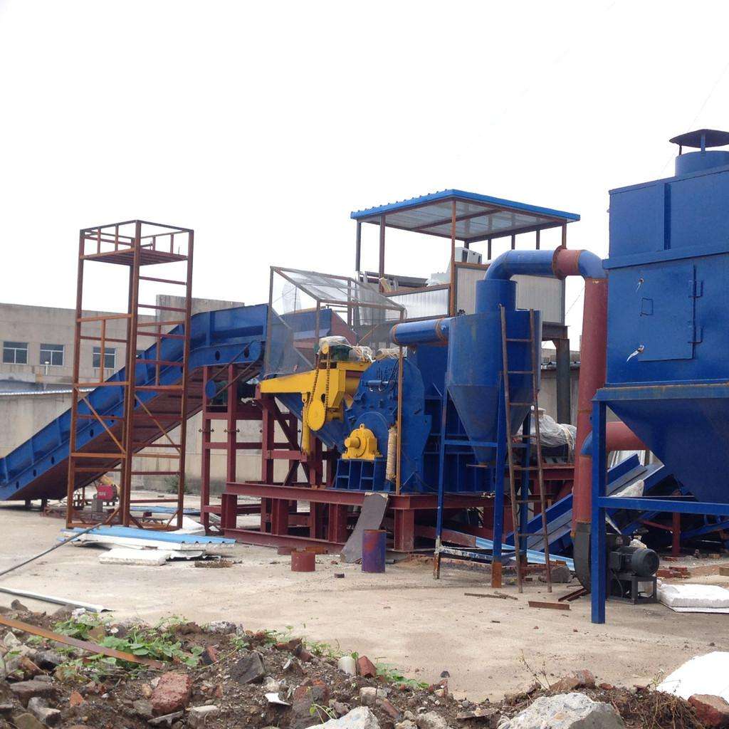 金屬破碎機(jī)設(shè)備使廢棄原材料提升價值空間