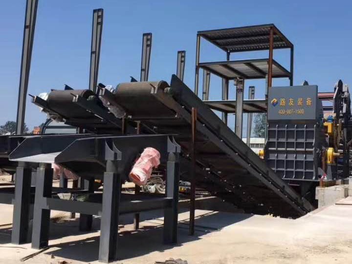 如何避免<a href='http://scives.cn/psxl/4.html' target='_blank'><span>廢鋼破碎機(jī)</span></a>廢料造成的傷害