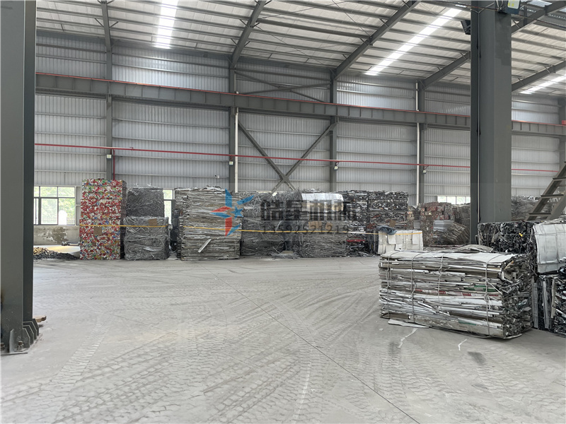 金屬破碎機(jī)怎樣使用才能壽命長？