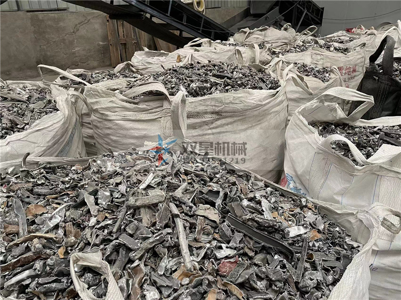 金屬廢鋼破碎機(jī)設(shè)備加工鑄鋼件怎么配置